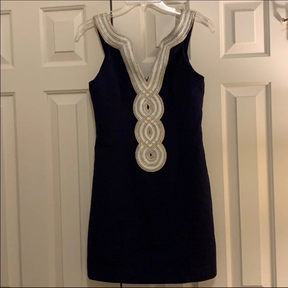 Lilly Pulitzer Valle Shift Dress Navy and Silver Embellished size 2
